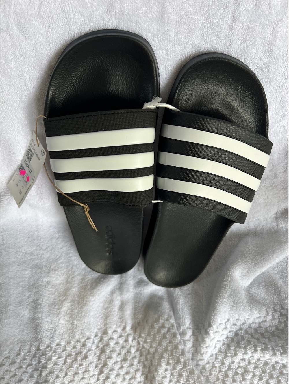 Adidas Adilette Shower Black and White Slide Sandals Size 10 US / 44 2/3 EU